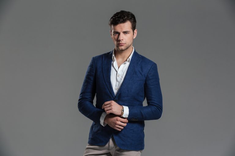 best dress shirt color for navy blue suit